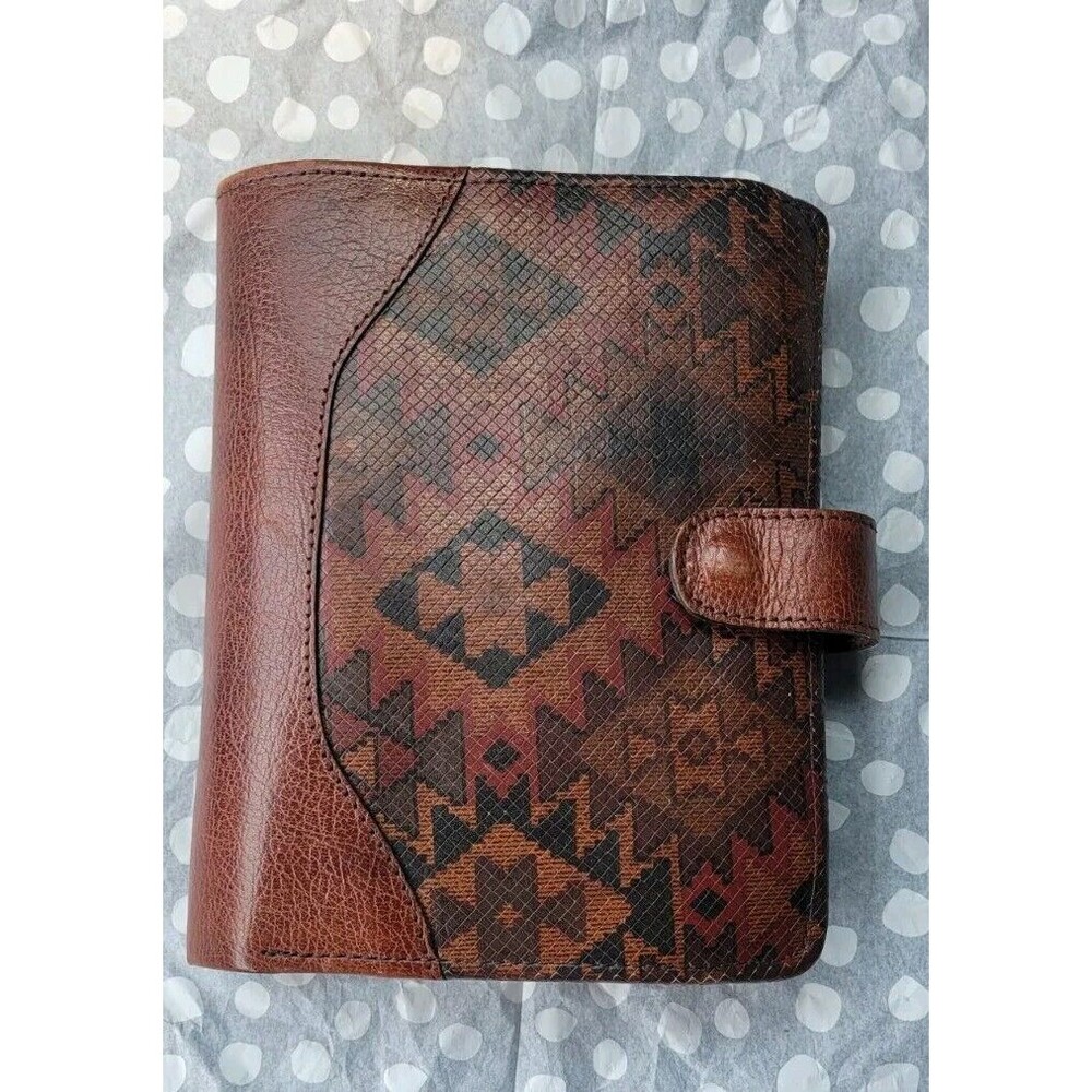 Beautiful Tusk Brand Leather 6 Ring Binder Planner 7.5"x5.5" Made In India